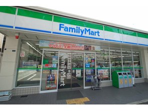 Convenience store. FamilyMart Nishiyodogawa Himesato store up (convenience store) 134m