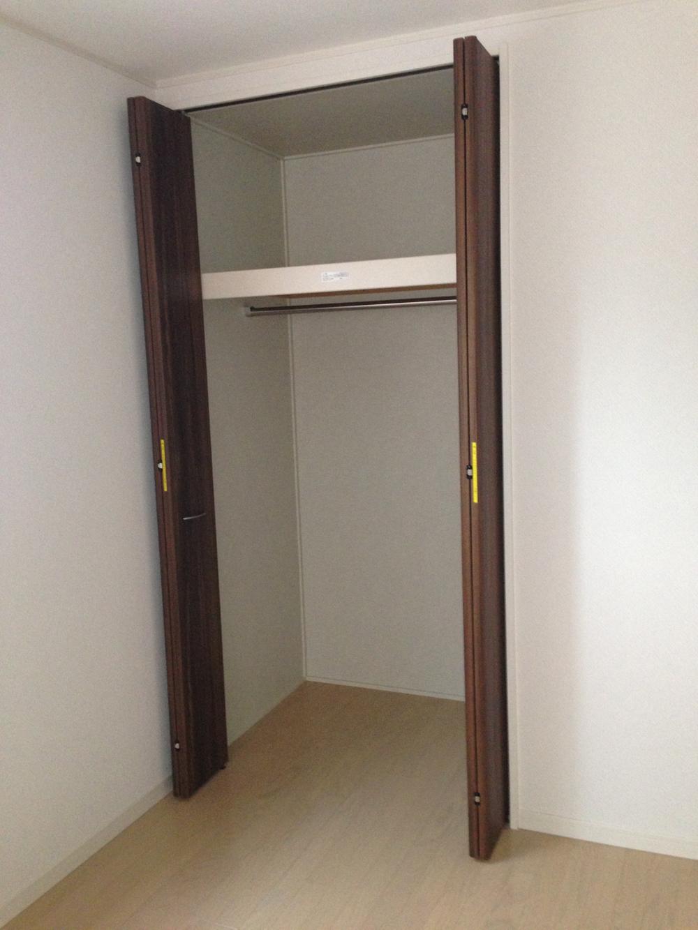 Receipt. All room with storage! It is perfect for one with a lot of luggage!