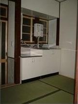 Kitchen. 105, Room photo tatami ・ Sliding door ・ floor ・ wall ・ Ceiling foundation ・ cross ・ toilet ・ kitchen ・ Water heater ・ Air conditioning ・ window ・ Entrance door ・ Lighting all refurbished replacement already