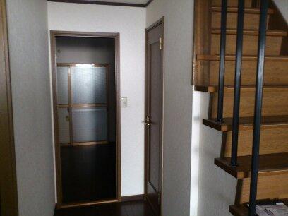Entrance. Large family also can you live in 4LDK