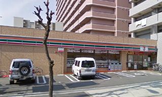 Convenience store. Seven-Eleven Osaka Misaki 2-chome up (convenience store) 469m