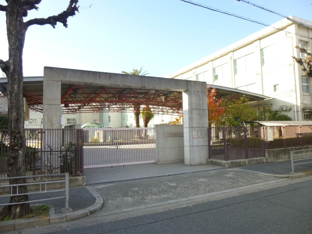 Primary school. 298m to Osaka Municipal Suminoe Elementary School