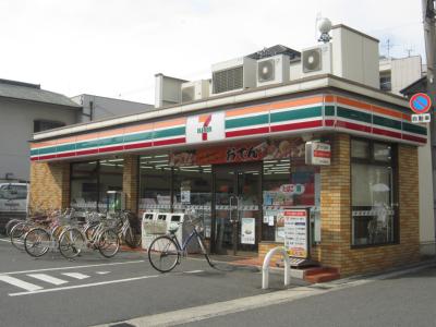 Convenience store. Seven-Eleven Osaka Misaki 6-chome up (convenience store) 161m