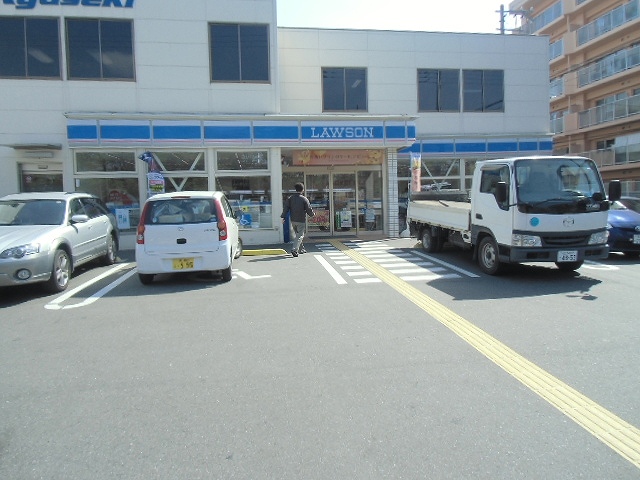 Convenience store. 43m until Lawson Minamikagaya store (convenience store)