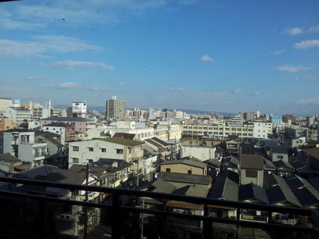 View photos from the dwelling unit. Indoor (12 May 2013) Shooting