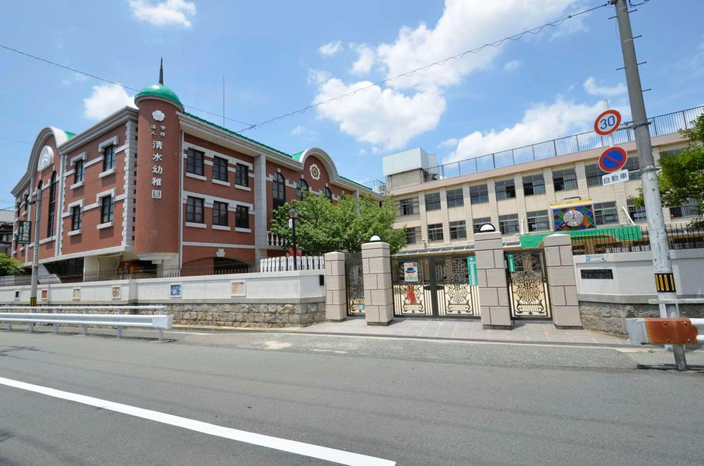 kindergarten ・ Nursery. Until private Shimizu kindergarten 460m walk about 6 minutes