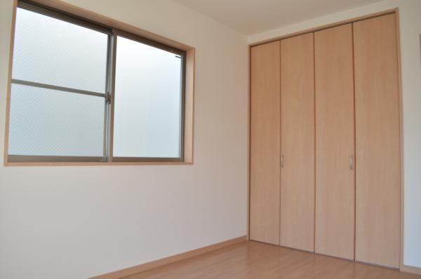 Non-living room. Large closet equipped!