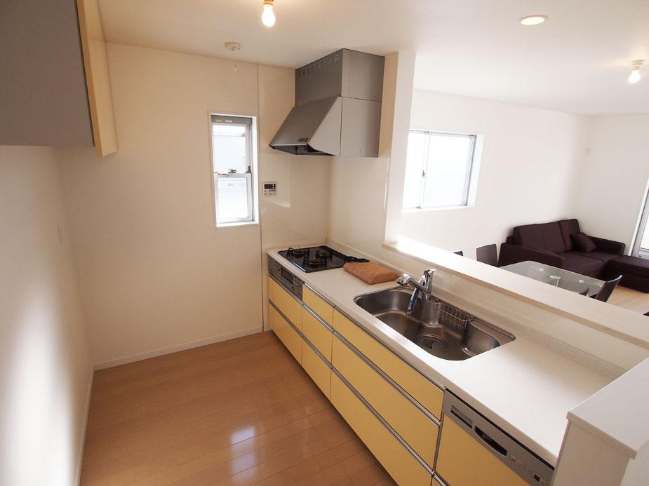 Kitchen.  ※ Image Photos Dishwasher at the counter kitchen! !