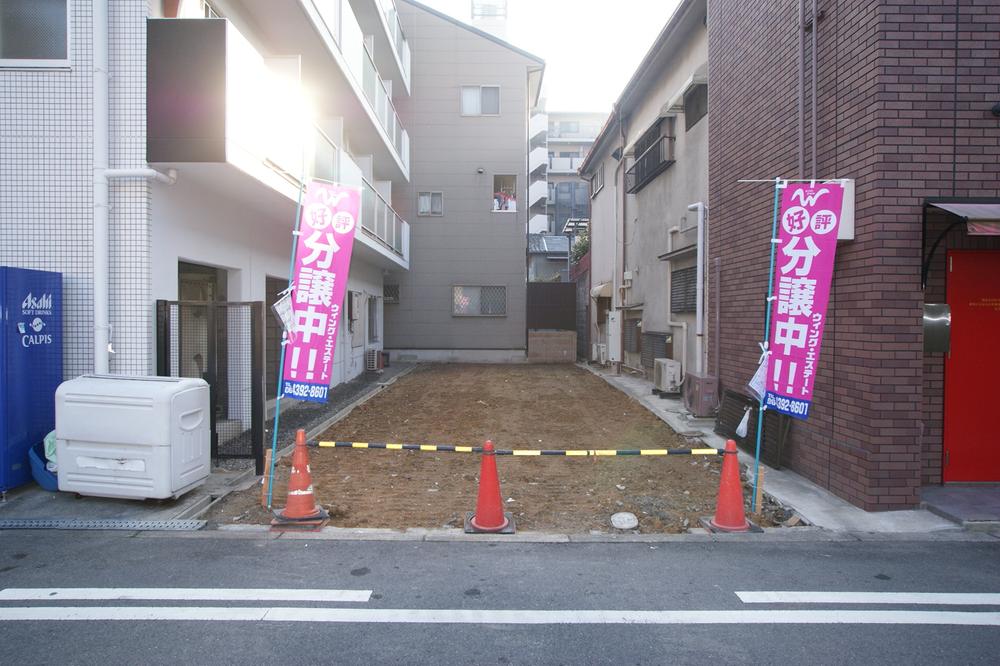 Local appearance photo. Bandai pond park a 5-minute walk, A quiet residential area that was blessed with every day of your walk is also comfortable green.