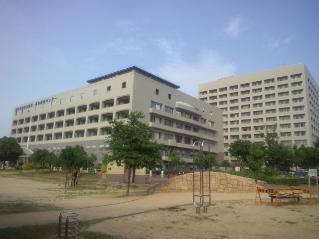 Hospital. Osaka Prefectural acute phase ・ General Medical Center until the (hospital) 746m