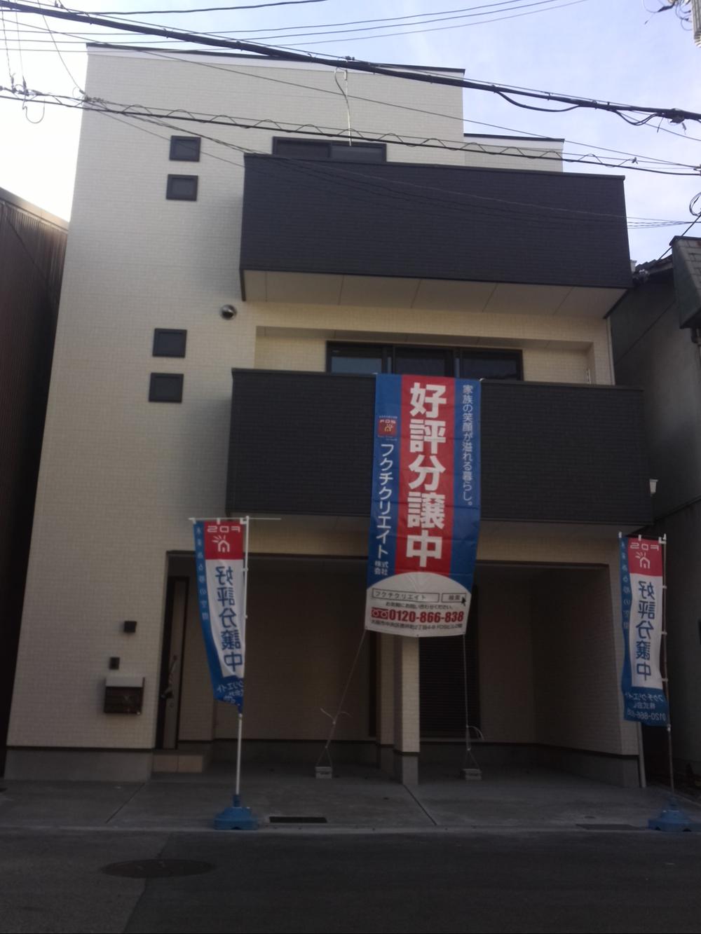 Local appearance photo. Newly built one detached 4LDK Parking is if easy in the three-story spacious frontage