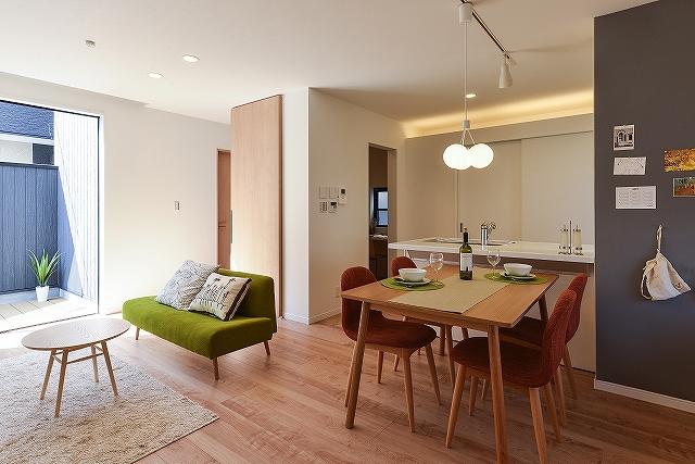 Living. One example same specifications