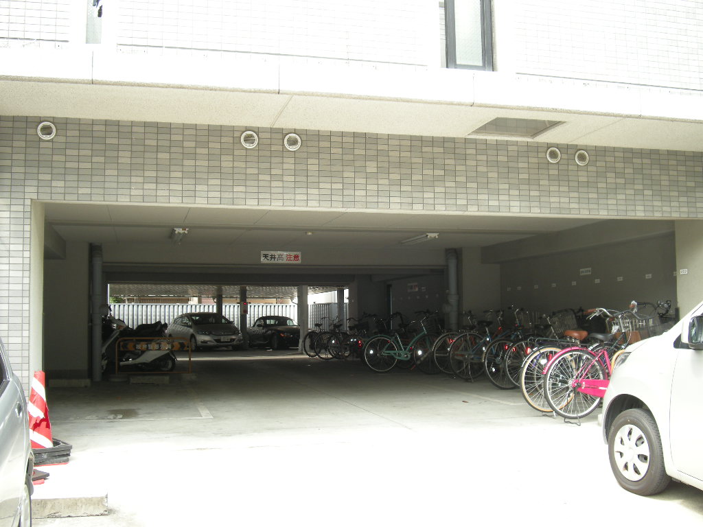 Other common areas. Place for storing bicycles