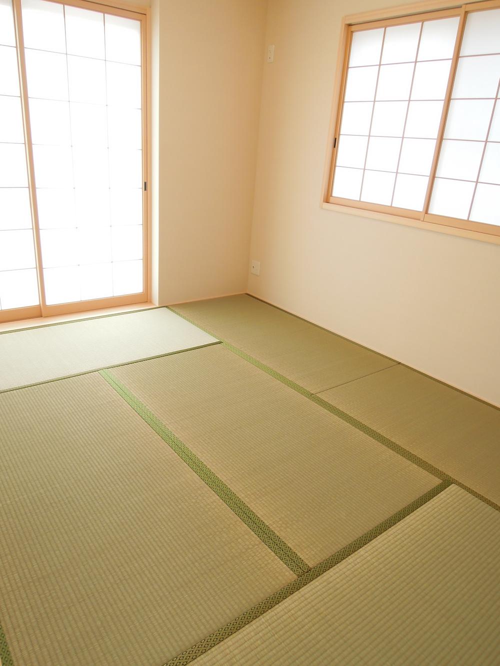 Same specifications photos (Other introspection). First floor Japanese-style room with a calm