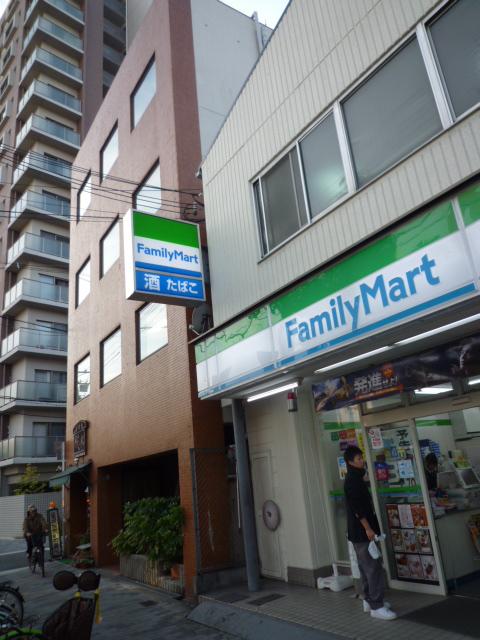 Convenience store. FamilyMart Izuo 507m up to one-chome