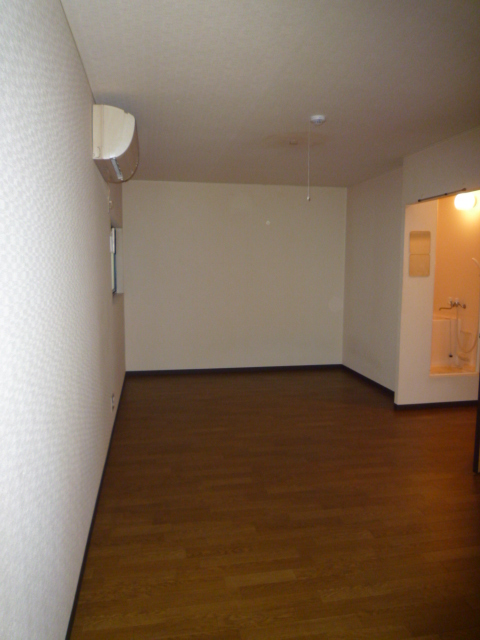 Living and room. "Taisho-ku ・ Rent "wide 12 quires of Western-style