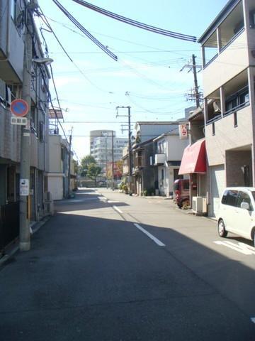 Local photos, including front road. "Taisho-ku ・ Buying and selling "front road