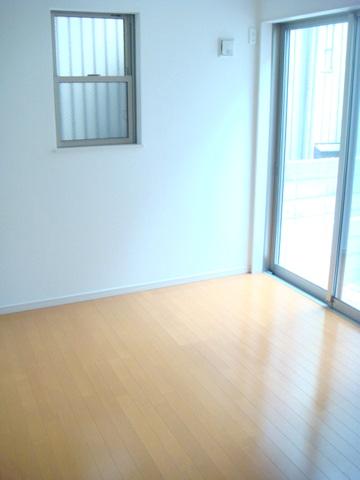 Non-living room. "Taisho-ku ・ It is buying and selling "bright Western-style
