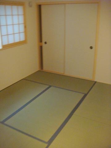 Non-living room. "Taisho-ku ・ Buying and selling "There is also Japanese-style room