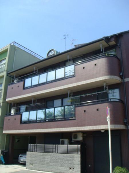 Other. "Taisho-ku ・ Wide balcony equipped to buy and sell "the second floor and the third floor of the south