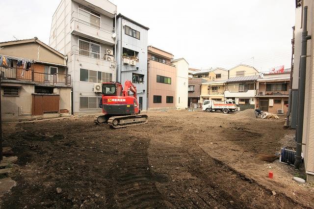 Local photos, including front road. Freedom can be designed. Current situation vacant lot