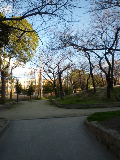 park. Hirao 320m to the park (park)