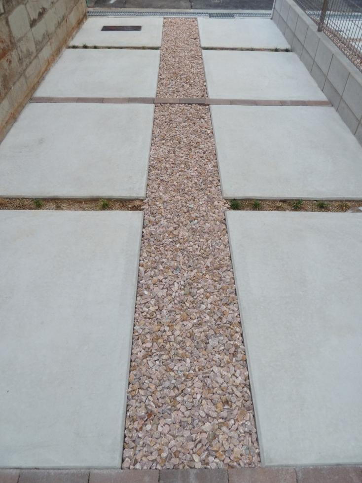 Local photos, including front road. Is a beautiful parking lot.