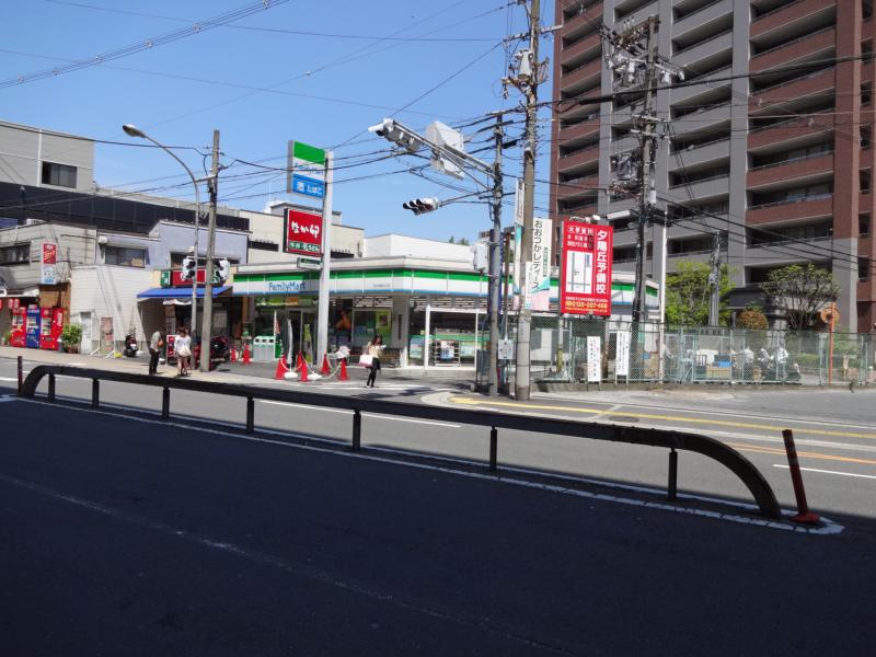 Convenience store. FamilyMart Tennoji north exit store up (convenience store) 104m