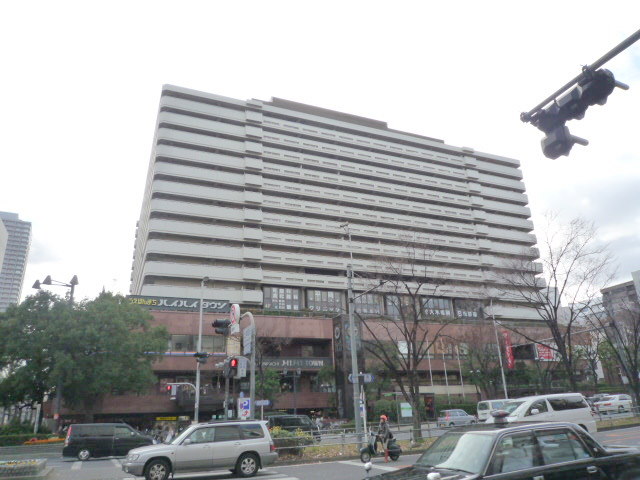 Shopping centre. 939m until Uehommachi crawl Town (shopping center)