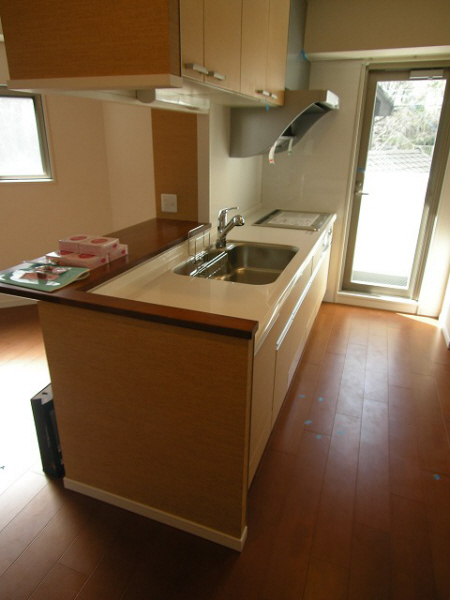 Kitchen. 202) Kitchen