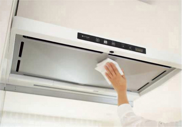 Kitchen.  [La clean food] Dust accumulates, Thoroughly reduce the difficult wipe irregularities and cords. Since the fluorine processing has been applied to the inside outside both of the hood, Usual care is OK just wipe the rectification panel under the hood (same specifications)
