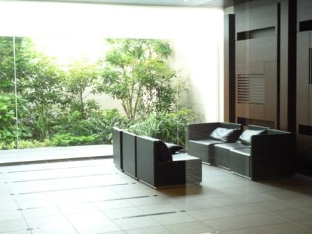 lobby. Common area (1st floor: lobby)