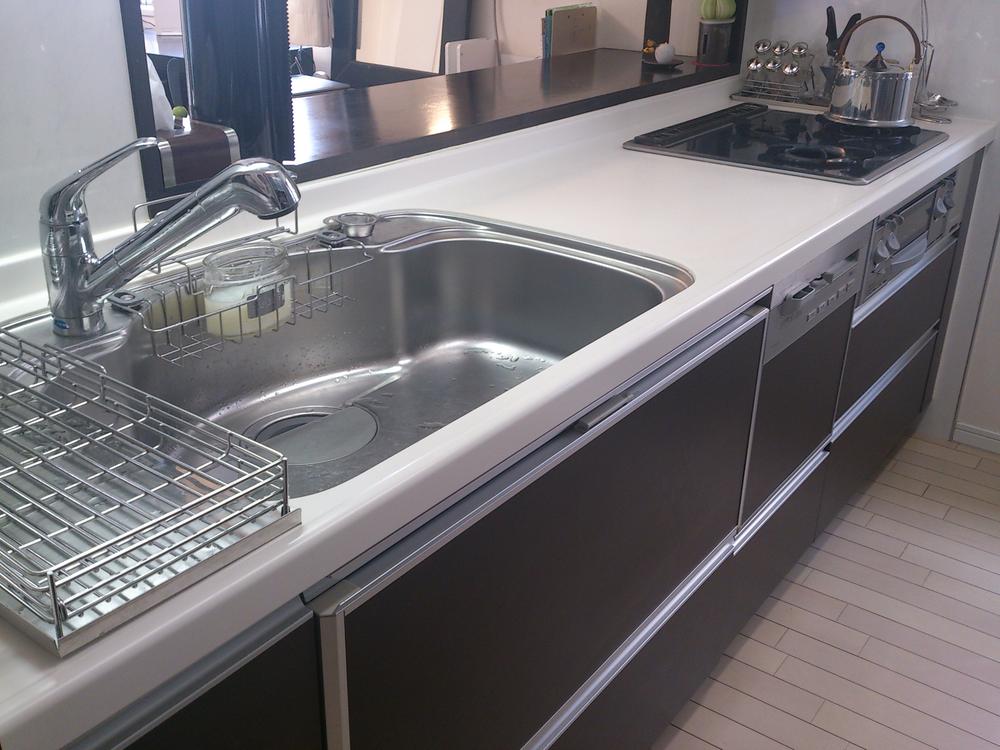 Kitchen. Wider working space, Kitchen is cooking fun