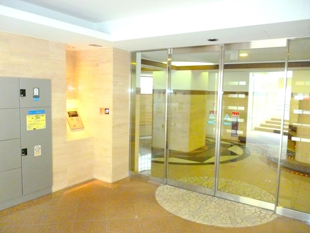 Entrance. Delivery Box There is also of course! Peace of mind even if late in your work!