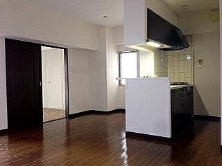 Living. LDK about 14.1 Pledge