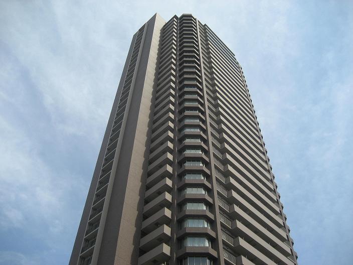 Local appearance photo. Local (January 2012) shooting