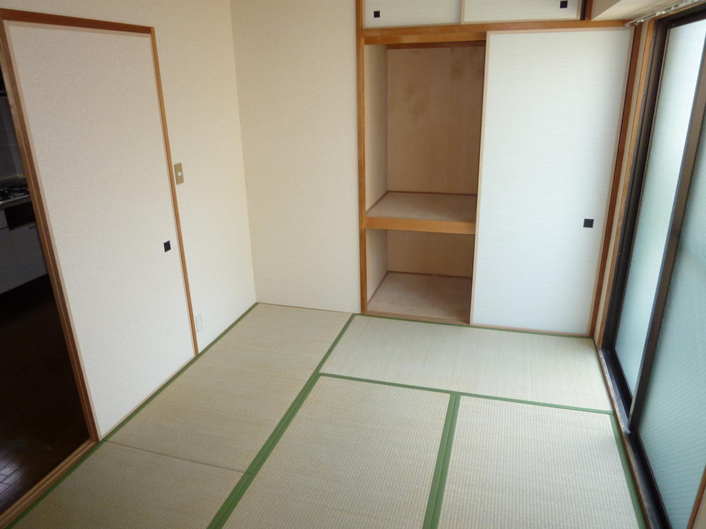 Other room space