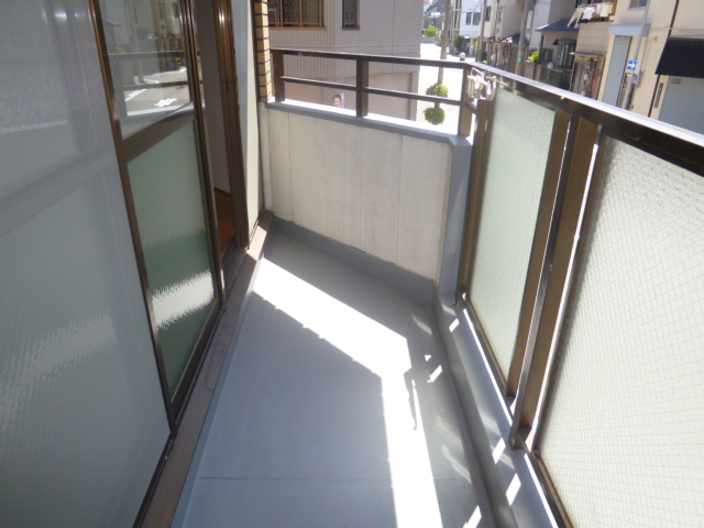 Balcony. South-facing balcony ☆