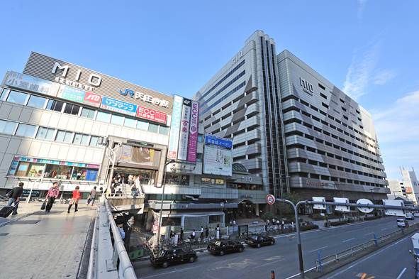 Shopping centre. Tennoji 385m until Mio (shopping center)