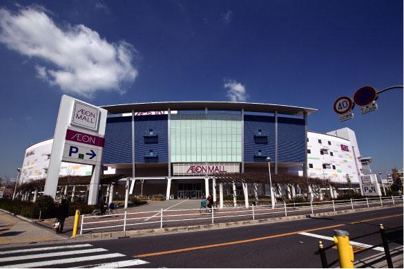 Convenience store. Large-scale commercial facilities of 360m wife consent to Tsurumi ion Mall Aeon Mall is also nearby