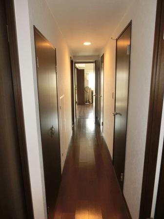 Other introspection. 2011 all renovated!