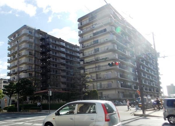 Local appearance photo. Because of the higher floors, ventilation ・ Good view