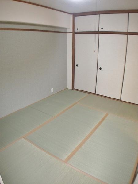 Other. Japanese style room