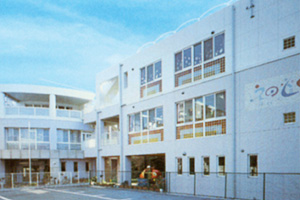 kindergarten ・ Nursery. Tsurumi Enomoto nursery school (kindergarten ・ 420m to the nursery)