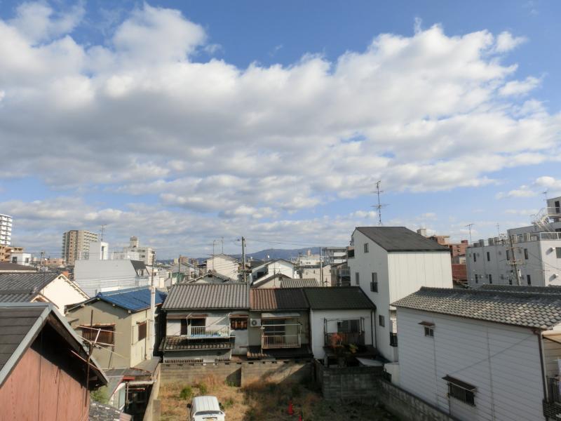 View photos from the dwelling unit. View photos from the local! Mount Ikoma looks!