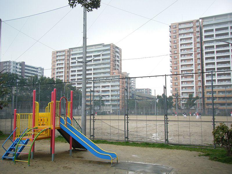 park. 1045m to Namazue park