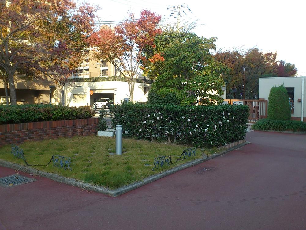 Other common areas. It green are also care to clean