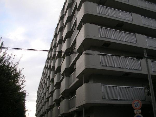 Other local. Plenty of light from the two-sided balcony ☆