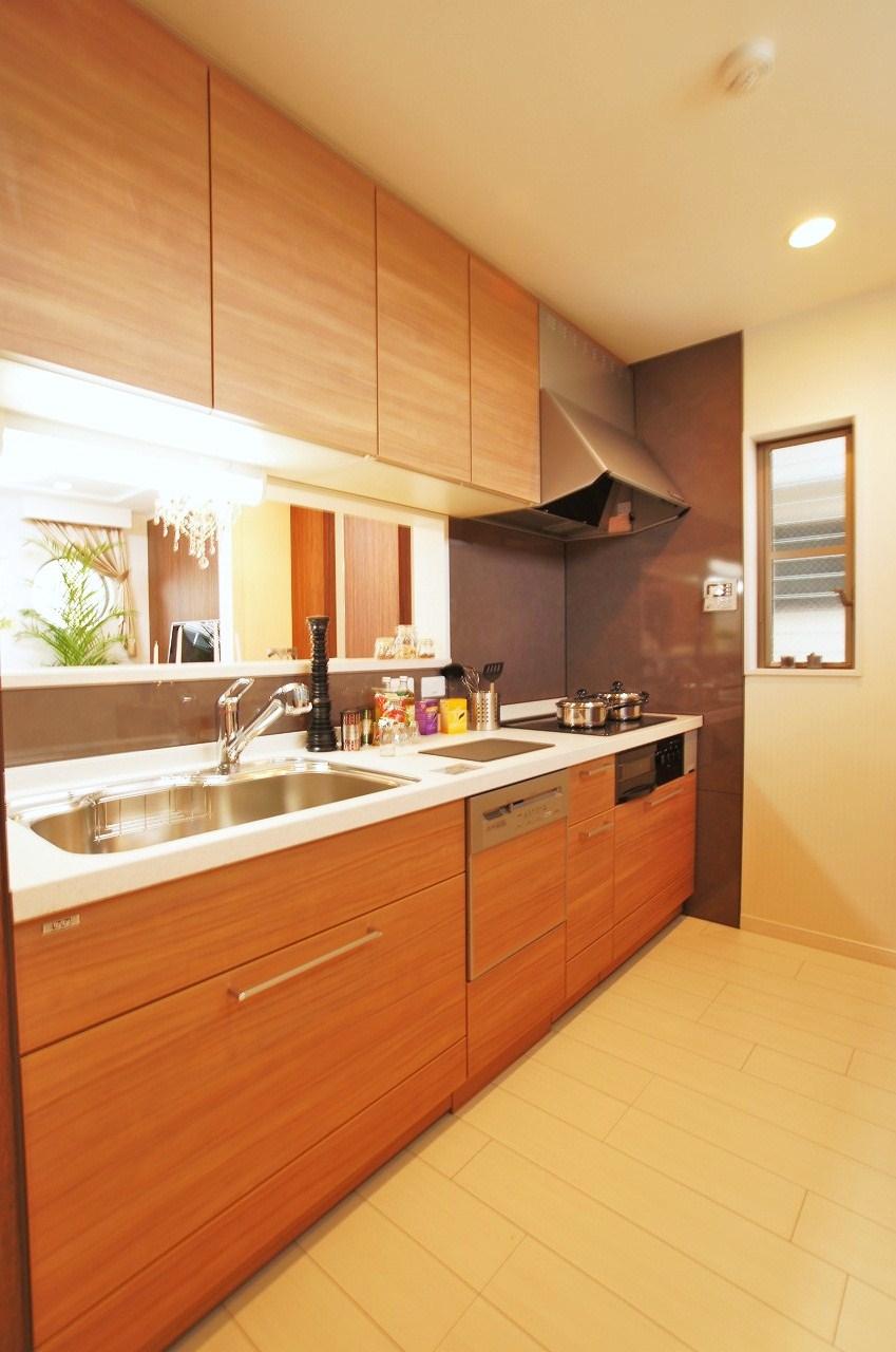 Building plan example (introspection photo). When you are cooking, Face-to-face kitchen seen the children of a state immediately in the vicinity ☆ Close family smile immediately!  [Building plan example] Building price 23.5 million yen, Building area 145.03 sq m