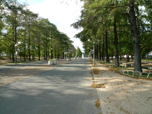 park. Flora 2004 Memorial Park Tsurumi Ryokuchi until the (park) 403m